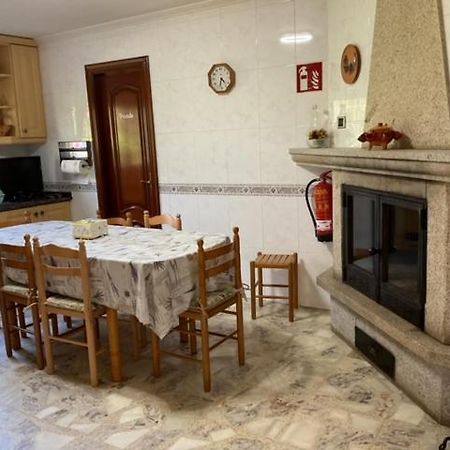 דירות Ordes A Casa Do San Paio De Buscas מראה חיצוני תמונה